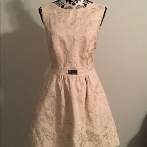 Cocktail dress by Jennifer Lopez